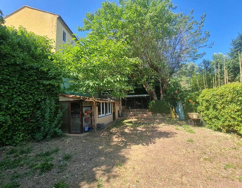 Maison - 197 m² - 8 pièces
