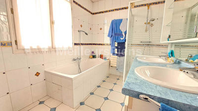 Maison - 148 m² - 6 pièces