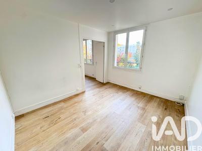 Appartement - 81 m² - 5 pièces
