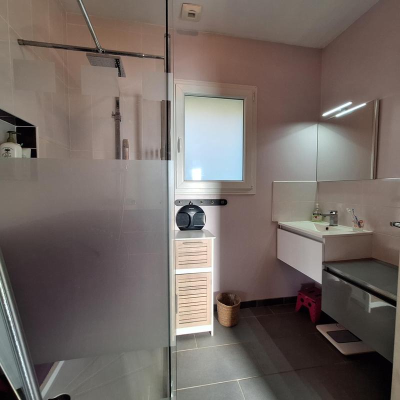 Maison - 93 m² - 5 pièces