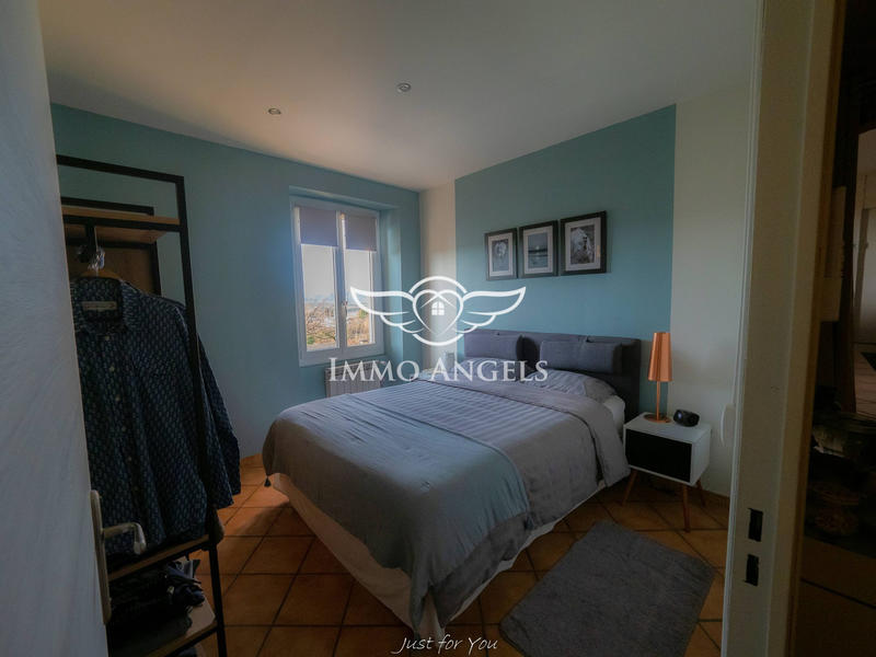 Maison ancienne - 172 m² - 8 pièces