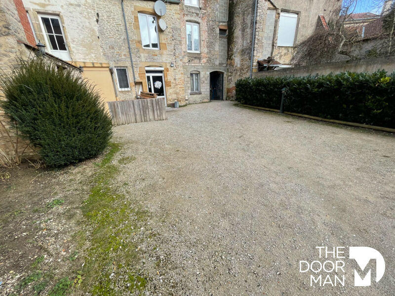 Appartement - 110 m² - 4 pièces