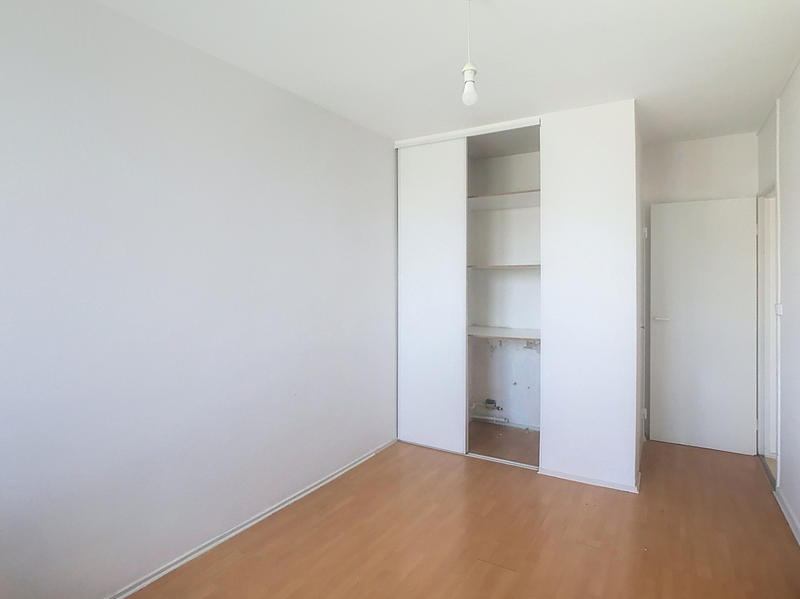 Appartement - 83 m² - 5 pièces