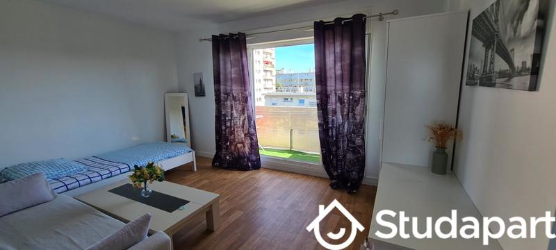 Chambre - 13 m² - 1 pièce