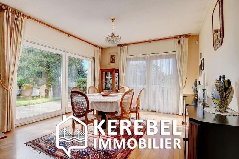 Maison - 170 m² - 7 pièces