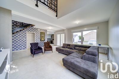 Maison - 175 m² - 7 pièces