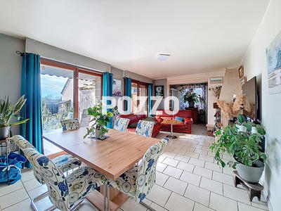 Maison - 165 m² - 8 pièces