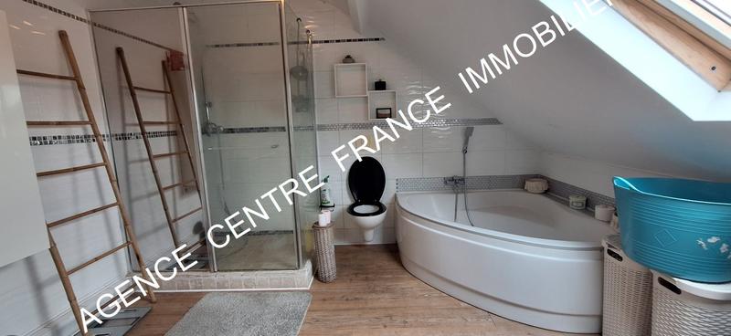 Maison - 123 m² - 5 pièces