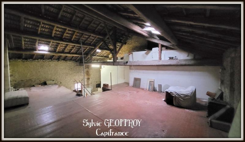 Maison - 166 m² - 6 pièces