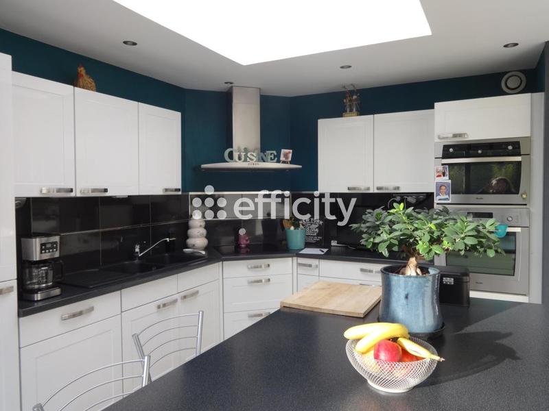 Maison - 100 m² - 5 pièces