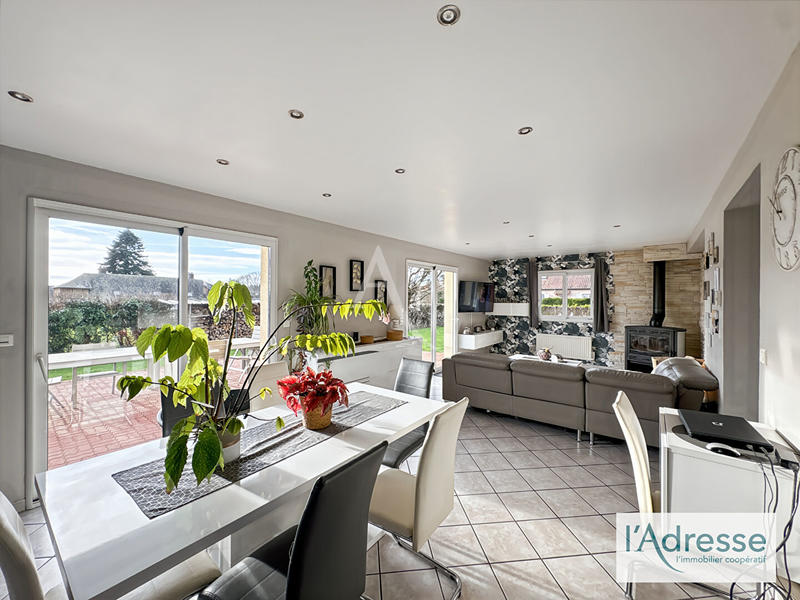 Maison - 115 m² - 6 pièces