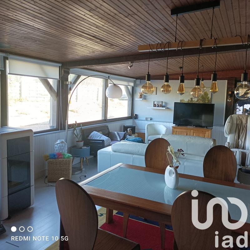 Maison - 218 m² - 7 pièces