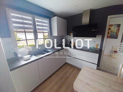 Maison - 156 m² - 7 pièces