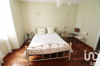 Maison - 238 m² - 7 pièces