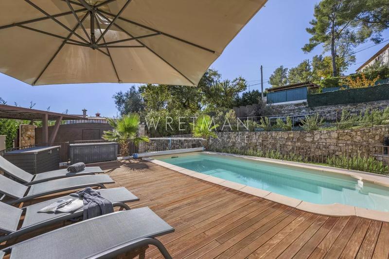 Maison - 149 m² - 6 pièces