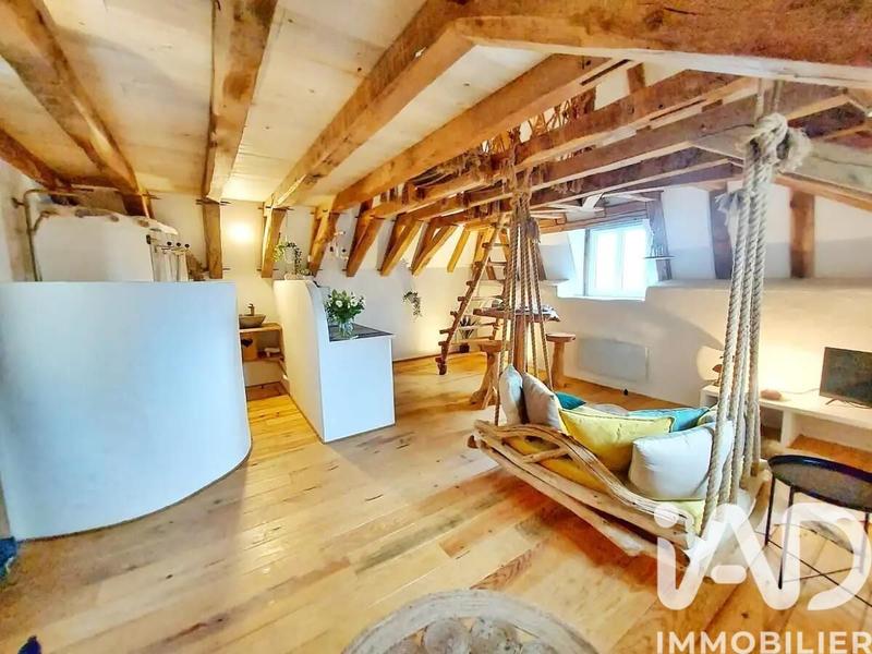 Maison - 265 m² - 13 pièces