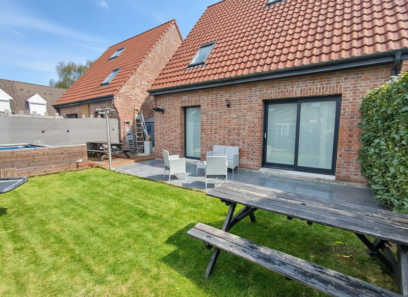 Maison - 100 m² - 5 pièces