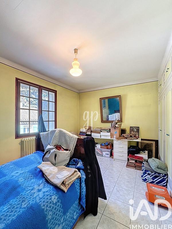 Maison - 233 m² - 7 pièces