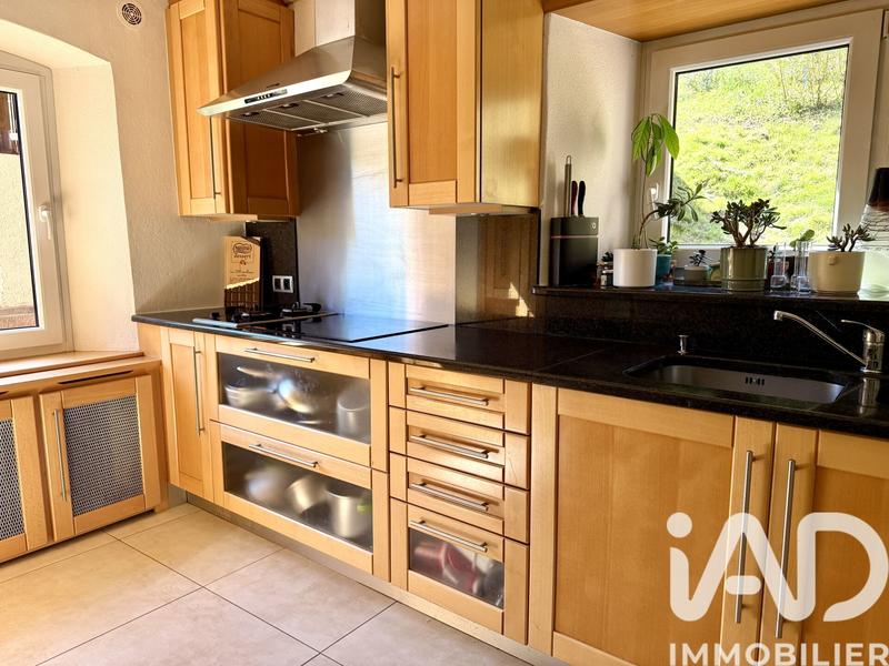 Maison de campagne - 423 m² - 9 pièces