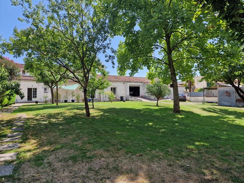 Maison - 175 m² - 6 pièces