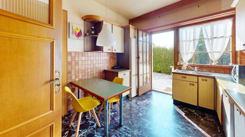 Maison - 210 m² - 7 pièces