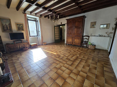 Maison - 210 m² - 7 pièces