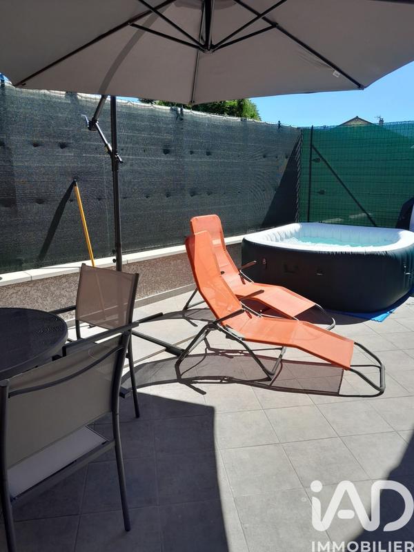 Maison - 220 m² - 8 pièces