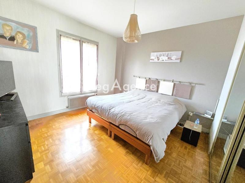 Maison - 194 m² - 7 pièces