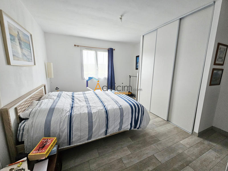 Maison - 170 m² - 7 pièces