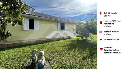 Maison traditionnelle - 100 m² - 2 pièces