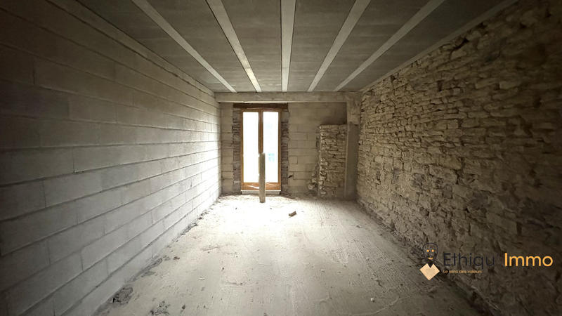 Maison ancienne - 558 m² - 12 pièces