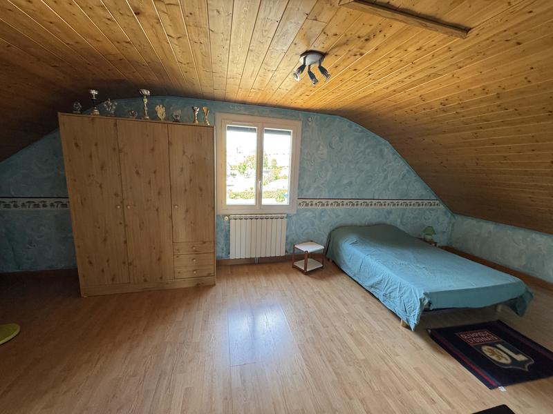 Maison - 144 m² - 7 pièces