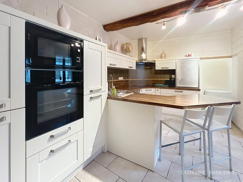 Maison ancienne - 110 m² - 6 pièces