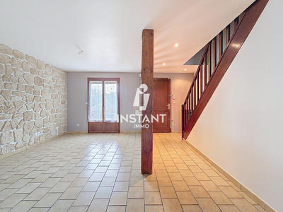 Maison - 104 m² - 5 pièces