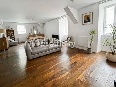 Appartement - 78 m² - 3 pièces