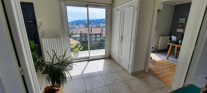 Appartement - 93 m² - 4 pièces