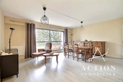 Appartement - 80 m² - 3 pièces