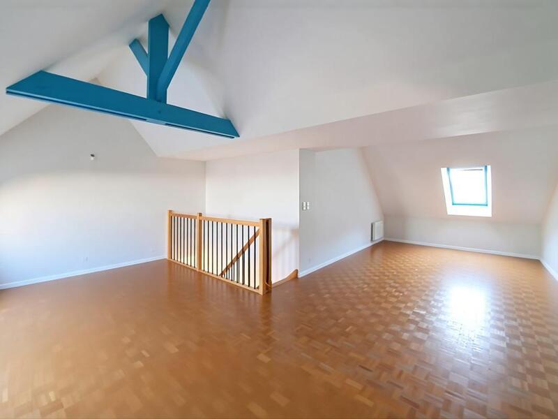 Appartement - 82 m² - 4 pièces