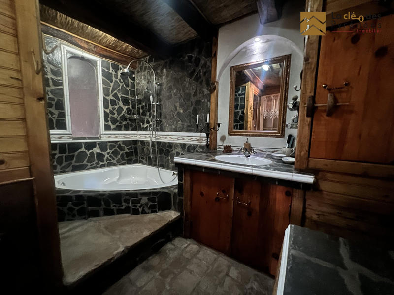 Maison ancienne - 75 m² - 3 pièces