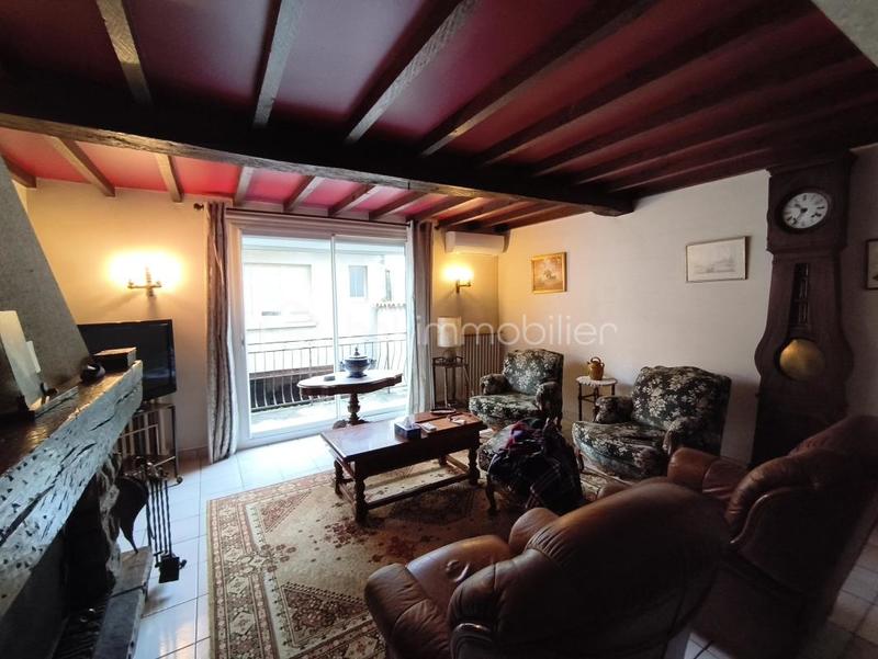 Maison de ville - 218 m² - 11 pièces