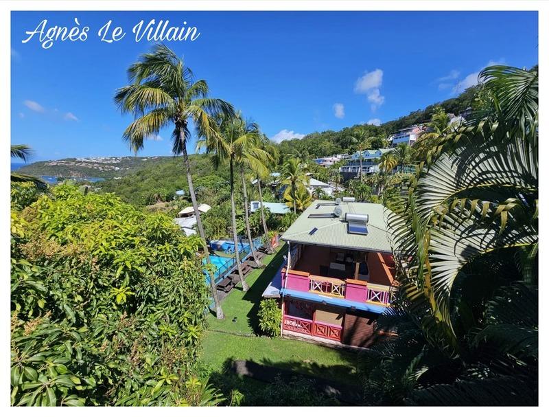 Maison - 200 m² - 10 pièces