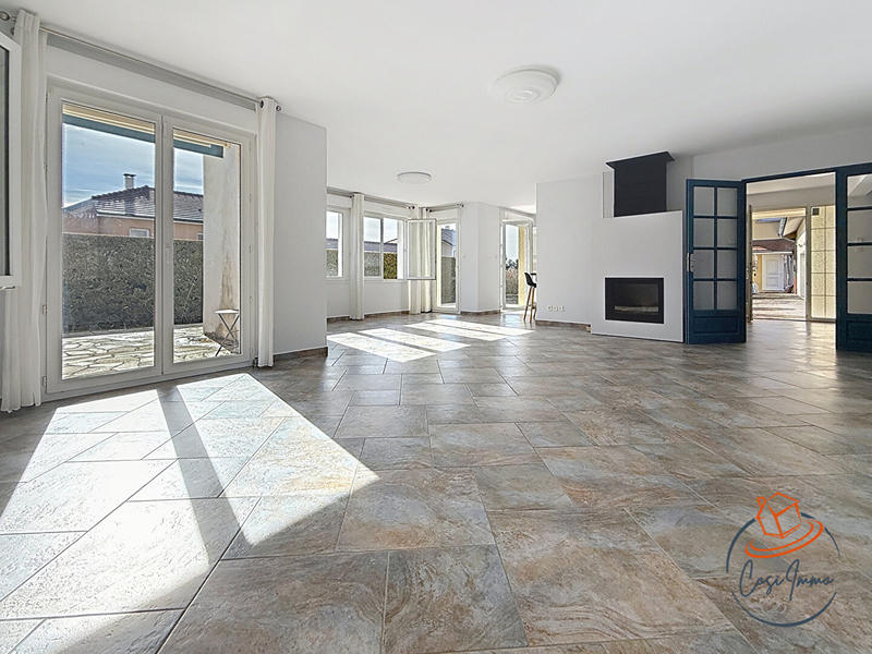 Maison - 168 m² - 6 pièces