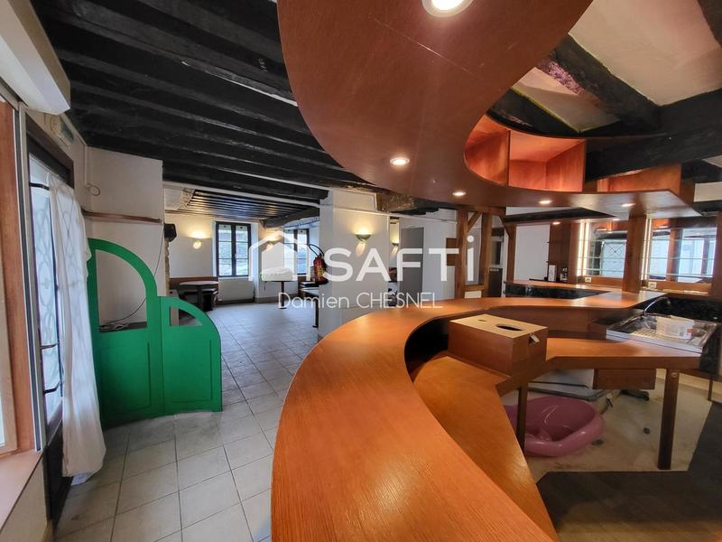 Maison - 295 m² - 15 pièces