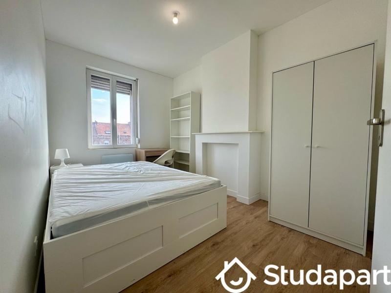 Chambre - 10 m² - 1 pièce