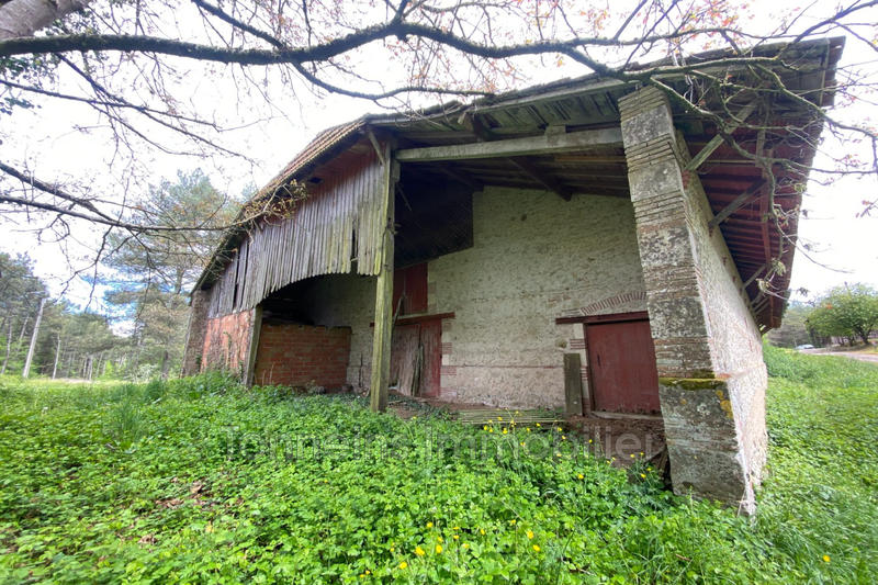 Grange - 500 m² - 1 pièce