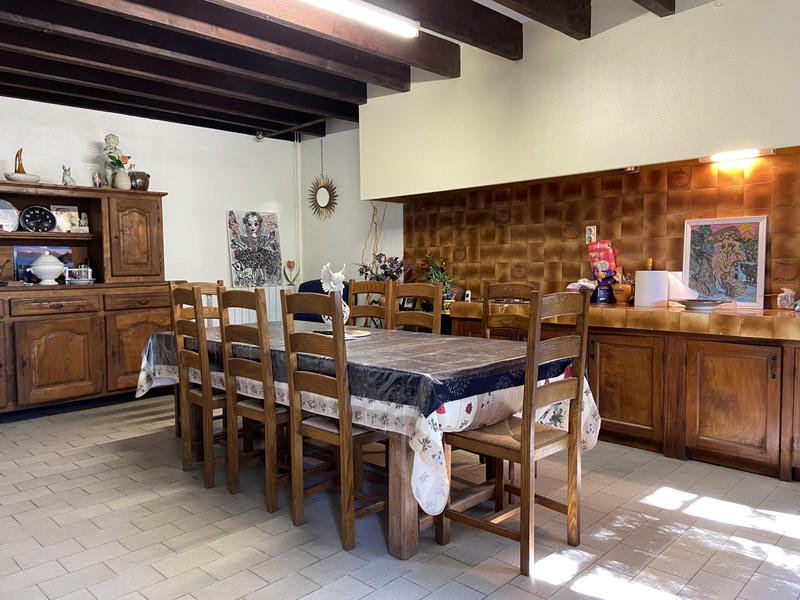 Maison - 173 m² - 11 pièces