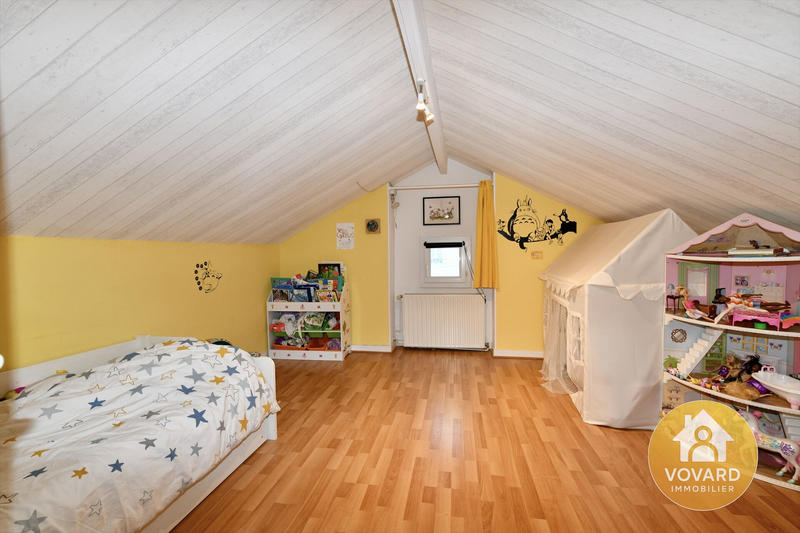 Maison - 93 m² - 4 pièces