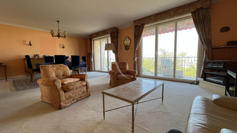 Appartement - 154 m² - 5 pièces