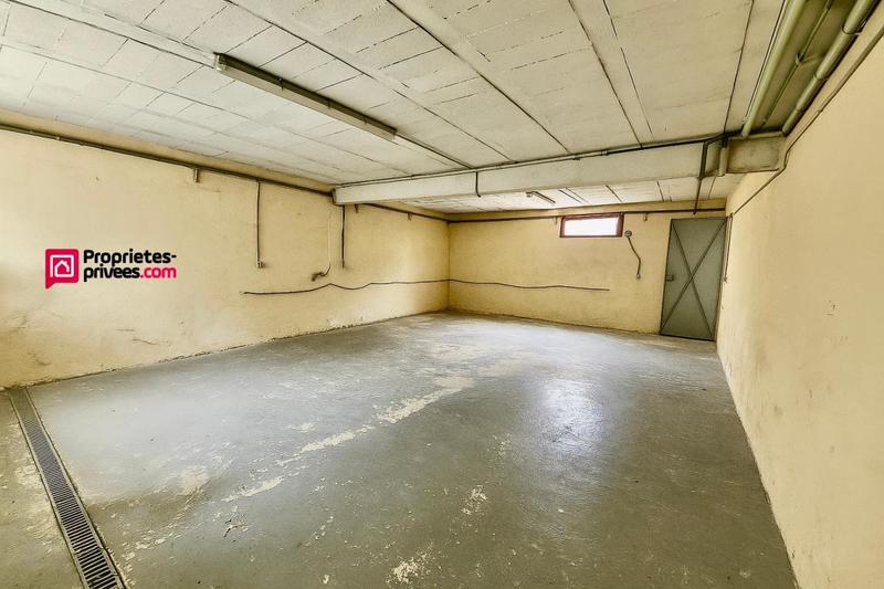 Maison - 92 m² - 5 pièces