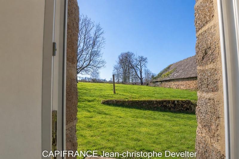 Maison en pierre - 128 m² - 6 pièces